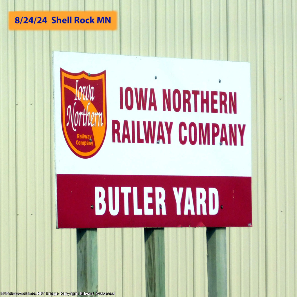 Iowa Northern Butler Yard - just west of Waverly